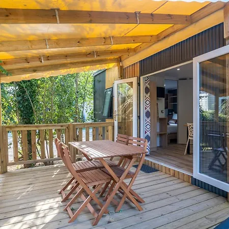 Campsite Ecolodge L'etoile D'argens Officiel 5*