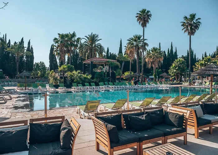 Camping Ecolodge L'etoile D'argens Officiel