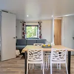 Ecolodge L'etoile D'argens Officiel