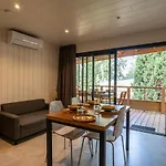 Κάμπινγκ Ecolodge L'etoile D'argens Officiel 5*