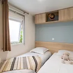 Ecolodge L'etoile D'argens Officiel Κάμπινγκ