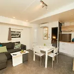 Κάμπινγκ Ecolodge L'etoile D'argens Officiel 5*