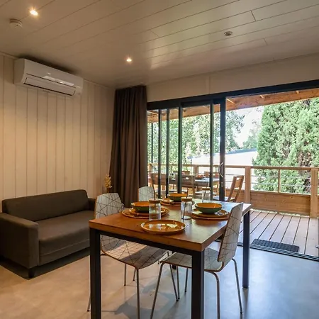 Camping Ecolodge L'etoile D'argens Officiel 5*