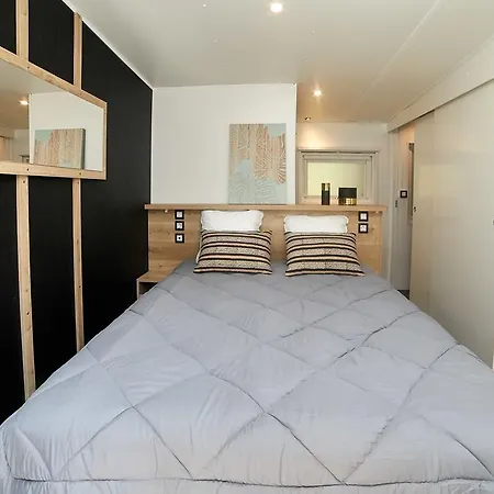 Ecolodge L'etoile D'argens Officiel Camping
