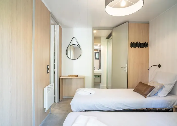 Ecolodge L'etoile D'argens Officiel 캠프장 5*